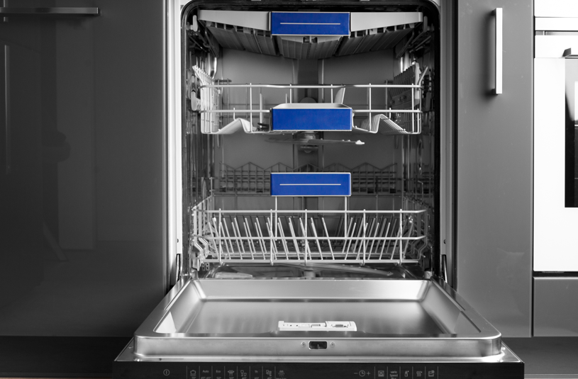 Beeinflusst hartes Wasser das Spülergebnis