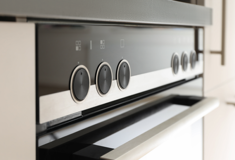 Ist ein leichtes Summen beim Herd normal