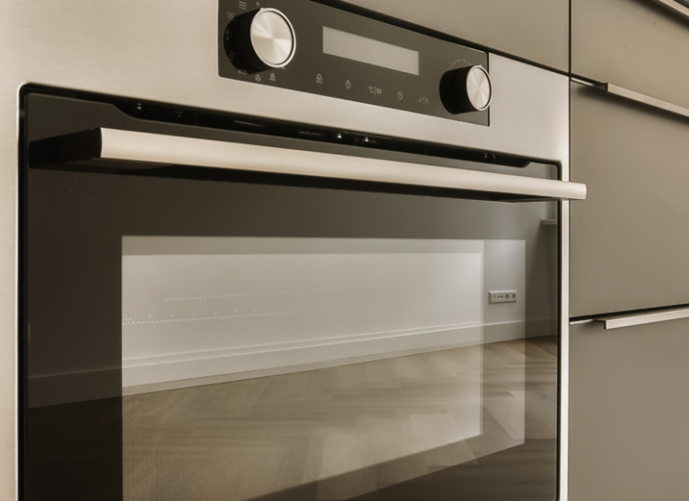 Ist es normal, dass der Backofen nachläuft