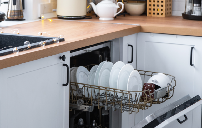 Warum ändern sich die Geräusche während des Spülens