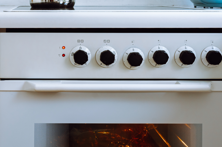 Warum riecht es nach Strom oder Kunststoff