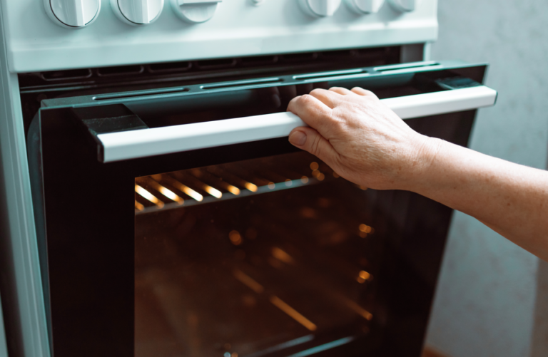Wie viel Strom verbraucht ein Backofen pro Stunde