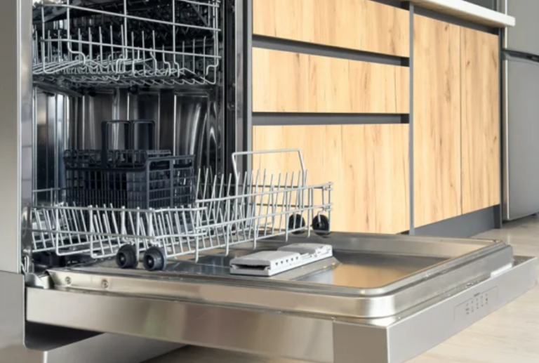 Geschirrspüler – Strom- und Wasserverbrauch im Betrieb