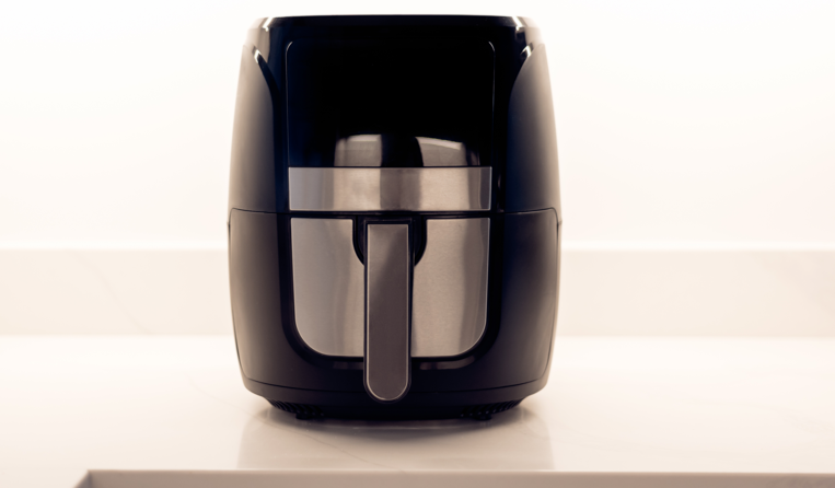 Airfryer schaltet sich während des Betriebs aus