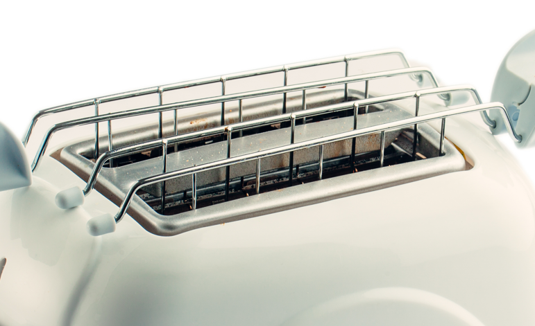 Sicherung fliegt beim Toaster raus