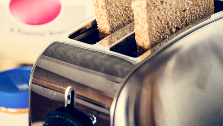 Toaster toastet nur auf einer Seite